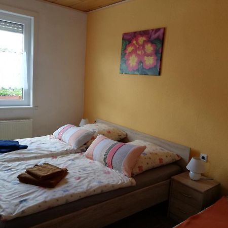 אילמנאו Ferienwohnung Bradsch מראה חיצוני תמונה